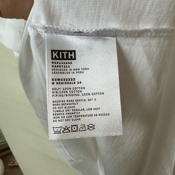 KITH Beverly Hills Logo Crest Pocket Tee - L White - Picture 4 of 5